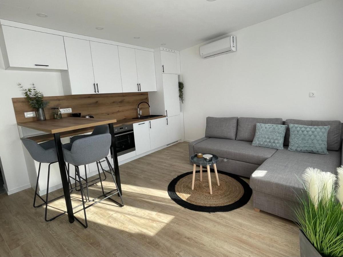 Apartament Tisno Central Apartments