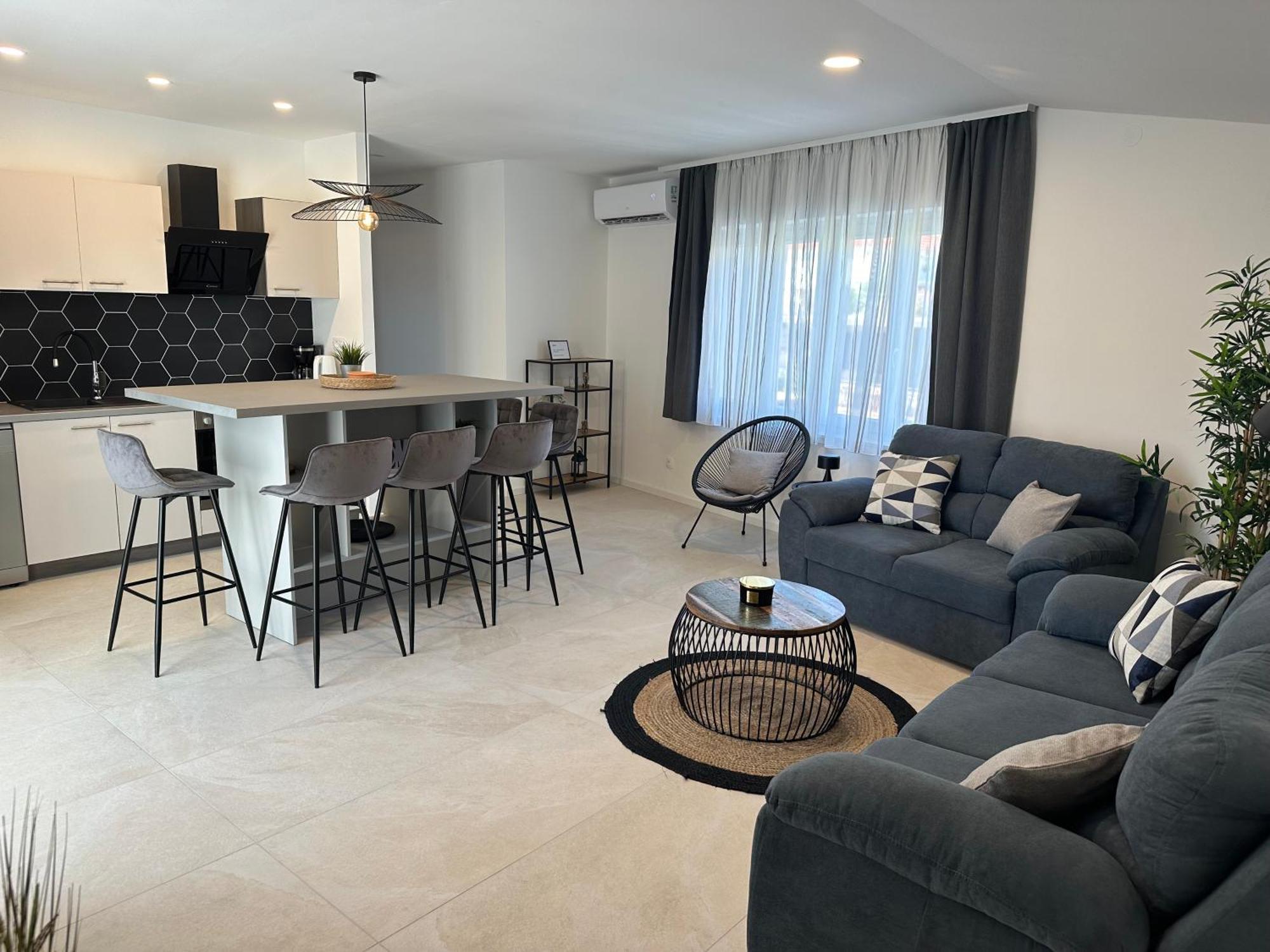 Apartament Tisno Central Apartments *