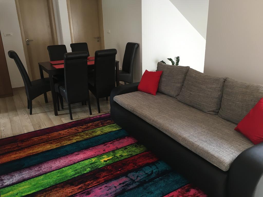 Tisno Central Apartments *