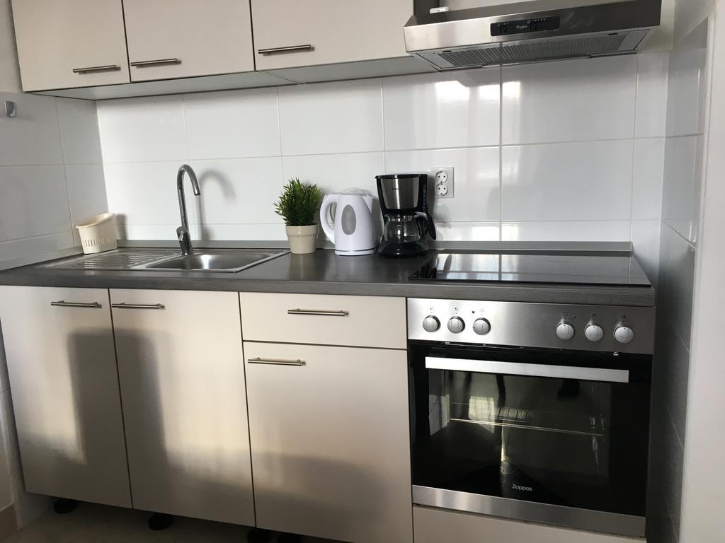 Apartament Tisno Central Apartments *